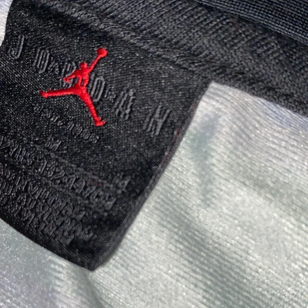 Nike • Camouflage & Black • Tracksuit - Picture 3 of 5